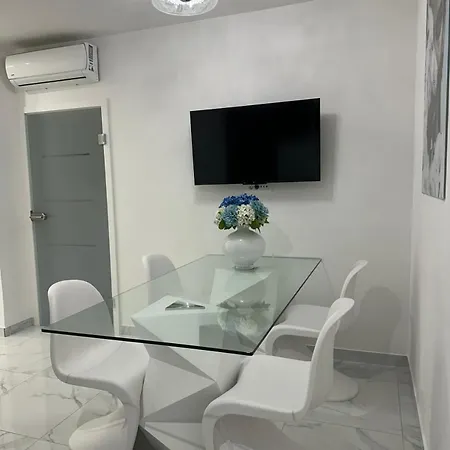 Galaxy - Futuristic Apartament