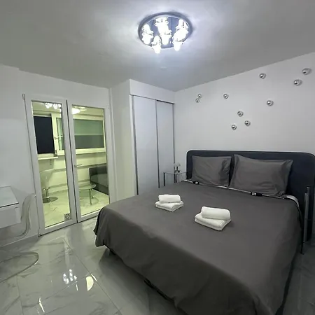 Apartmán Galaxy - Futuristic *