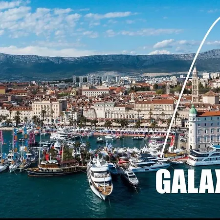 Galaxy - Futuristic Apartmán Split